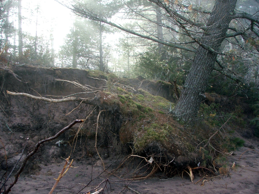 2020-04-07, Park Point Erosion