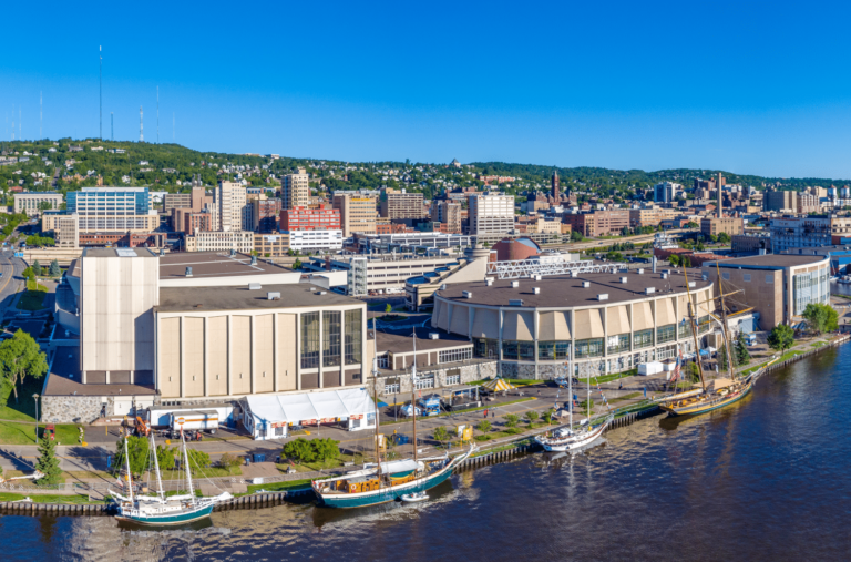 Duluth Entertainment Convention Center (DECC)