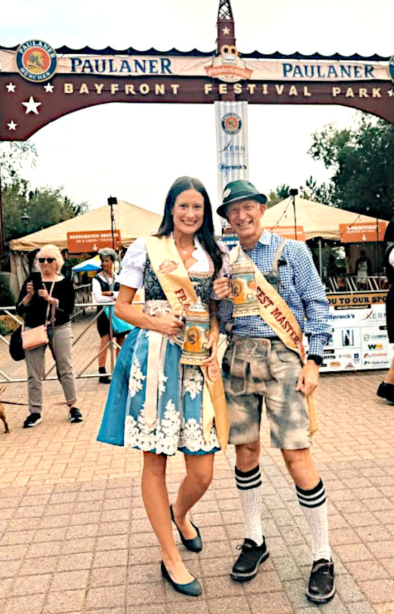 Amber Gurske and Duluth Mayor Roger Reinert