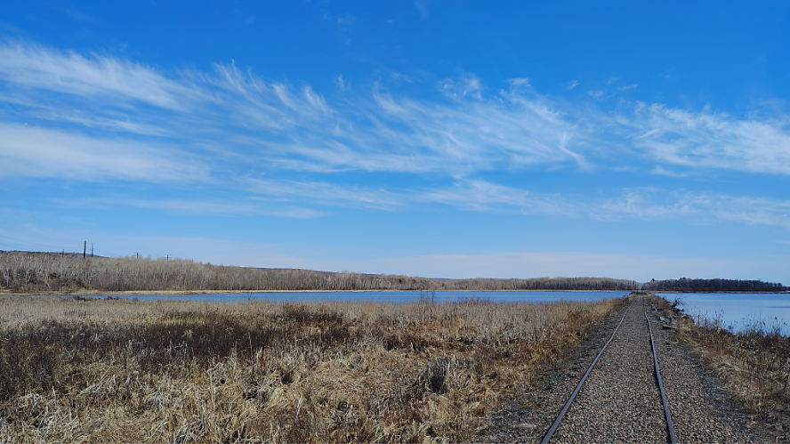 Causeway and Mud Lake, 2026-05-08. Credit: John Ramos