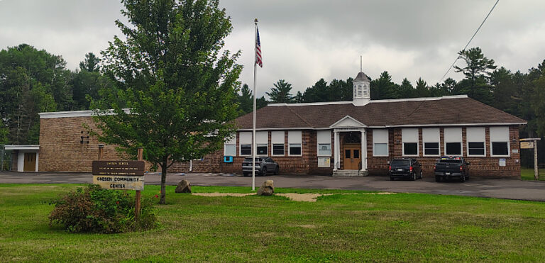 Gnesen Town Hall, 2026-08-31. Credit: John Ramos