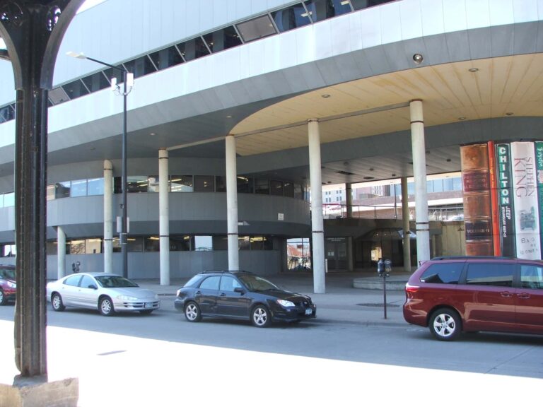 Library boosters propose new city position